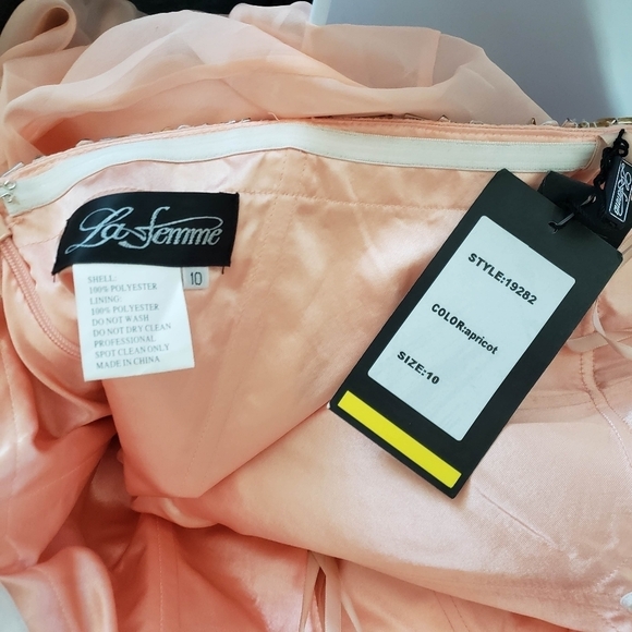 La Femme NWT Peach Apricot Maxi 10 Dress Strapless Tube Top Gold Gem Bust Flawed - Picture 9 of 10